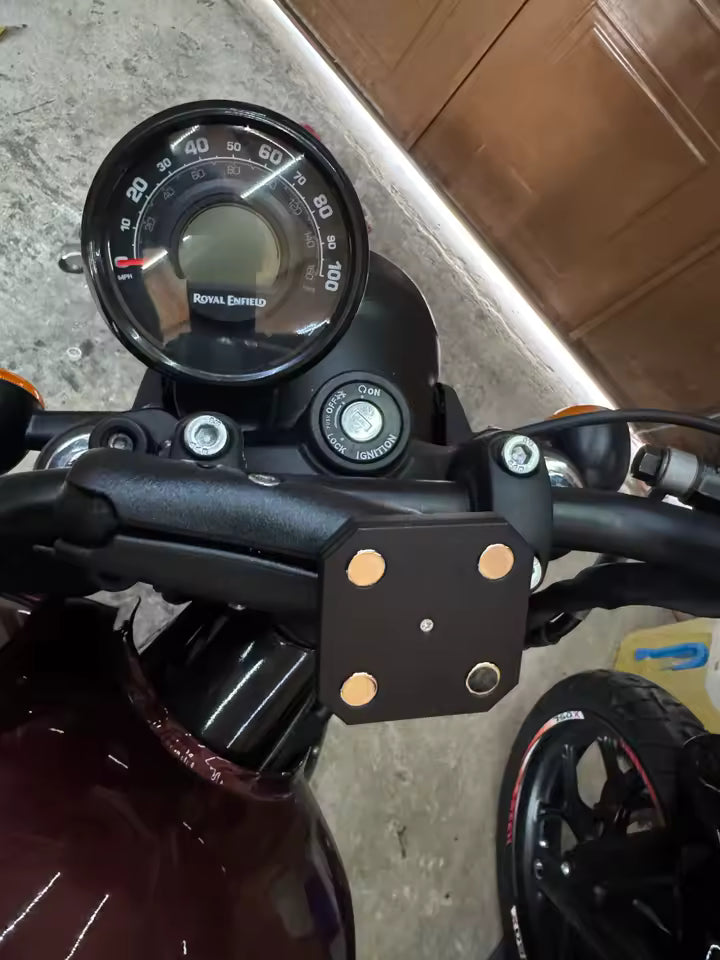 Écran CarPlay & Android Auto moto universel 5" – résistant à l'eau et amovible